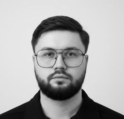 Илья Головин